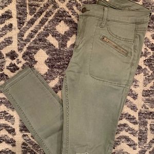 Hollister Super Skinny Jeans
